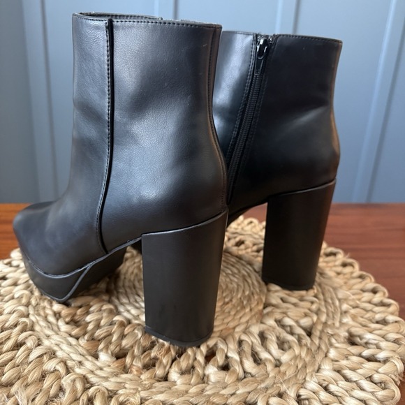 Madden Girl Platform Ankle Boots Women's 7 Black Moto Chunky Heel Goth Fairycore - Picture 6 of 16